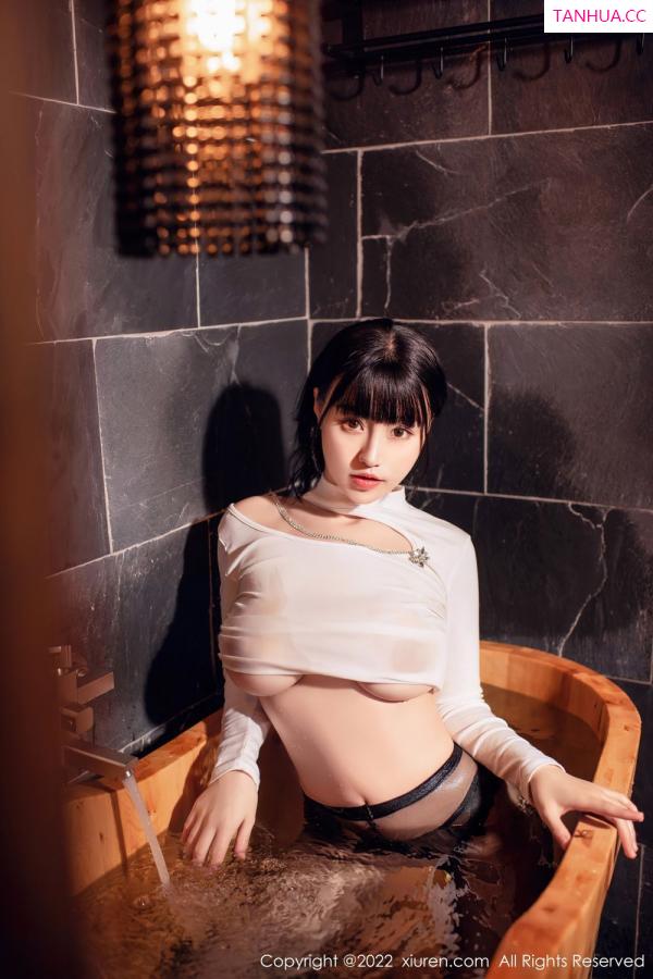 朱可 barbie可儿 [XiuRen]高清写真图 2022.02.07 No.4548 朱可儿Flora第14张图片